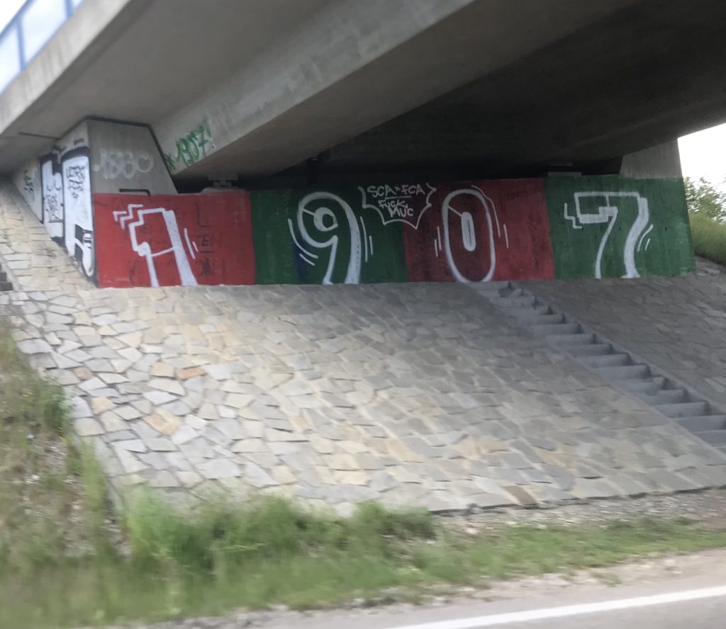 hier regiert der FCA - vorher 1860 - jetzt 1907 !!!